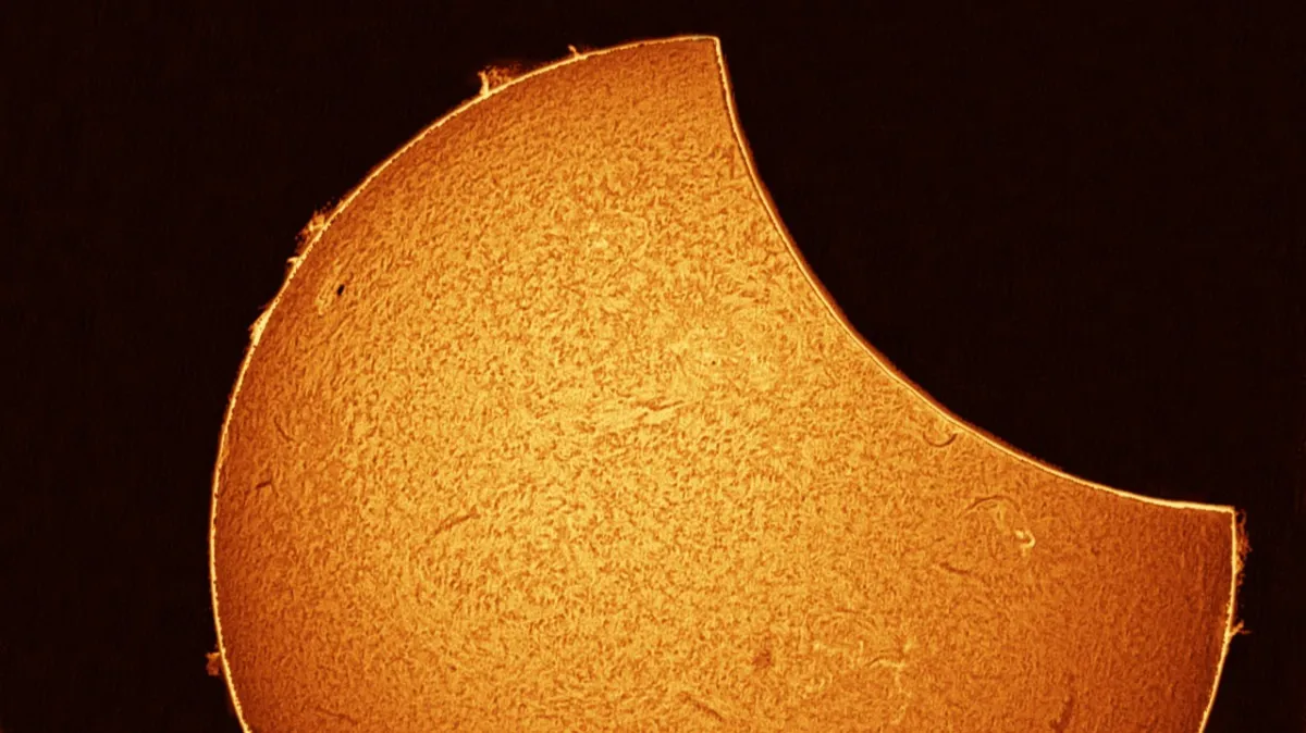 Preparem-nos per l'eclipsi del 2026 (i també 2027 i 2028)