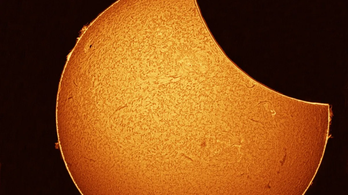 Preparem-nos per l'eclipsi del 2026 (i també 2027 i 2028)
