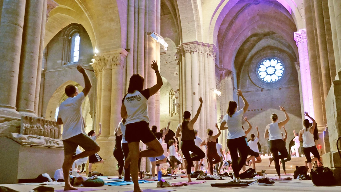 IOGA  A LA SEU VELLA IOGA  A LA SEU VELLA